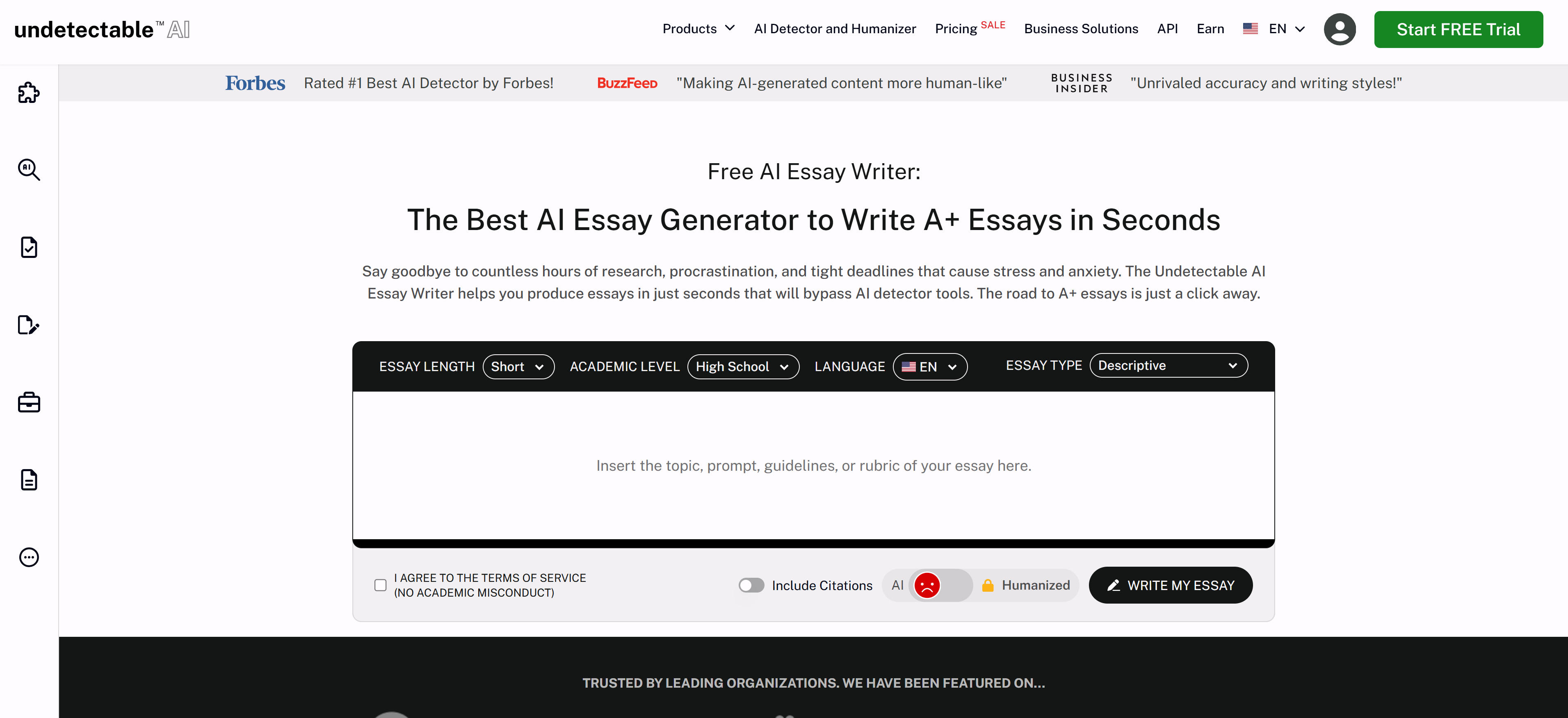 Undetectable AI绕过AI检测工具界面，展示人性化论文生成功能