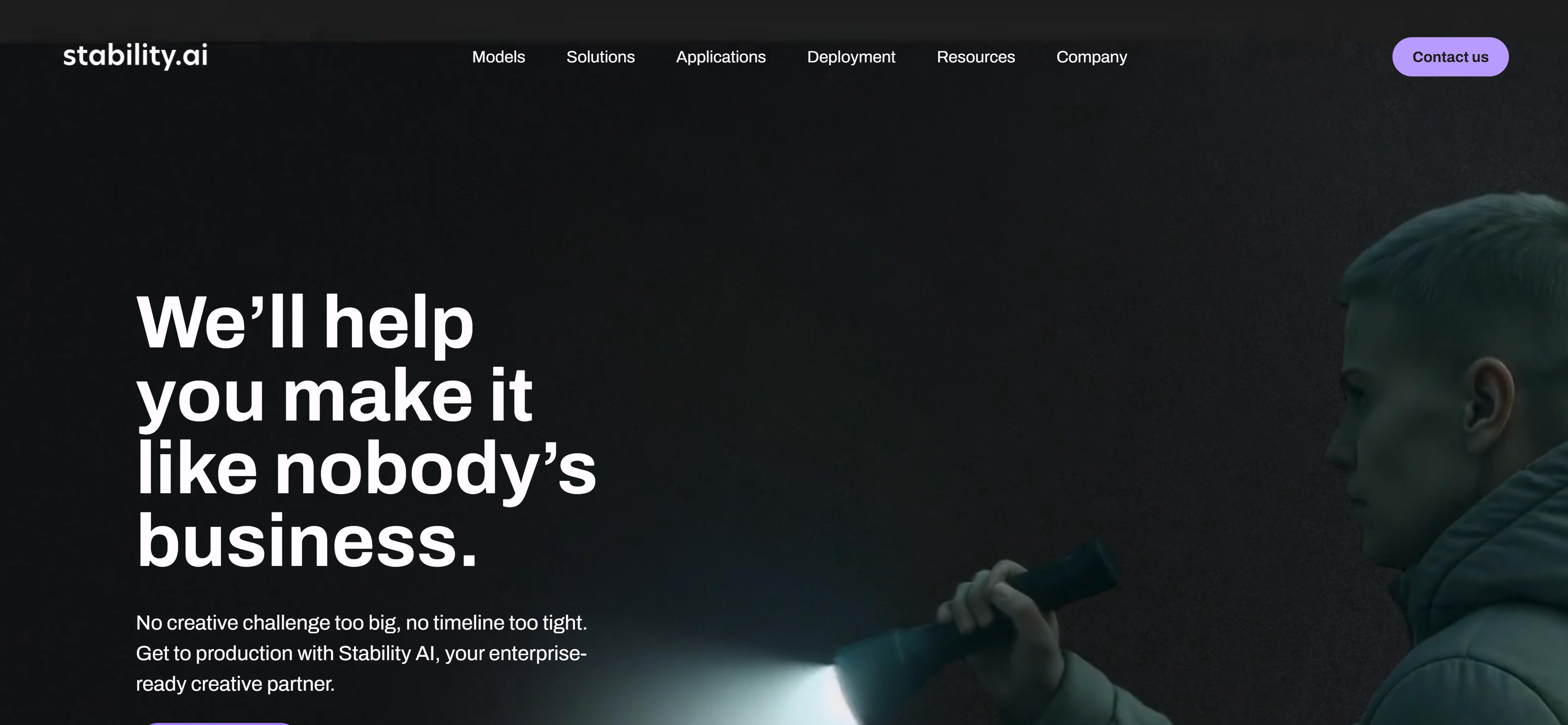 Stable Diffusion AI图像生成工具界面,展示开源Logo生成和高度定制化功能